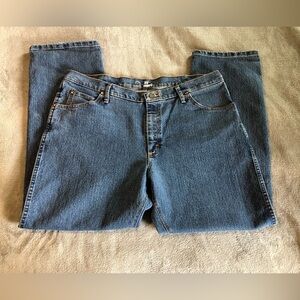 Wrangler Advanced Comfort Jeans